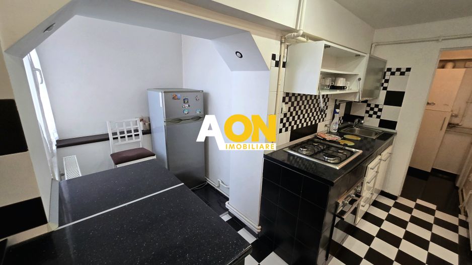 Apartament cu 4 Camere | Scara Interioara | Ultracentral | Terasa - Poză 5