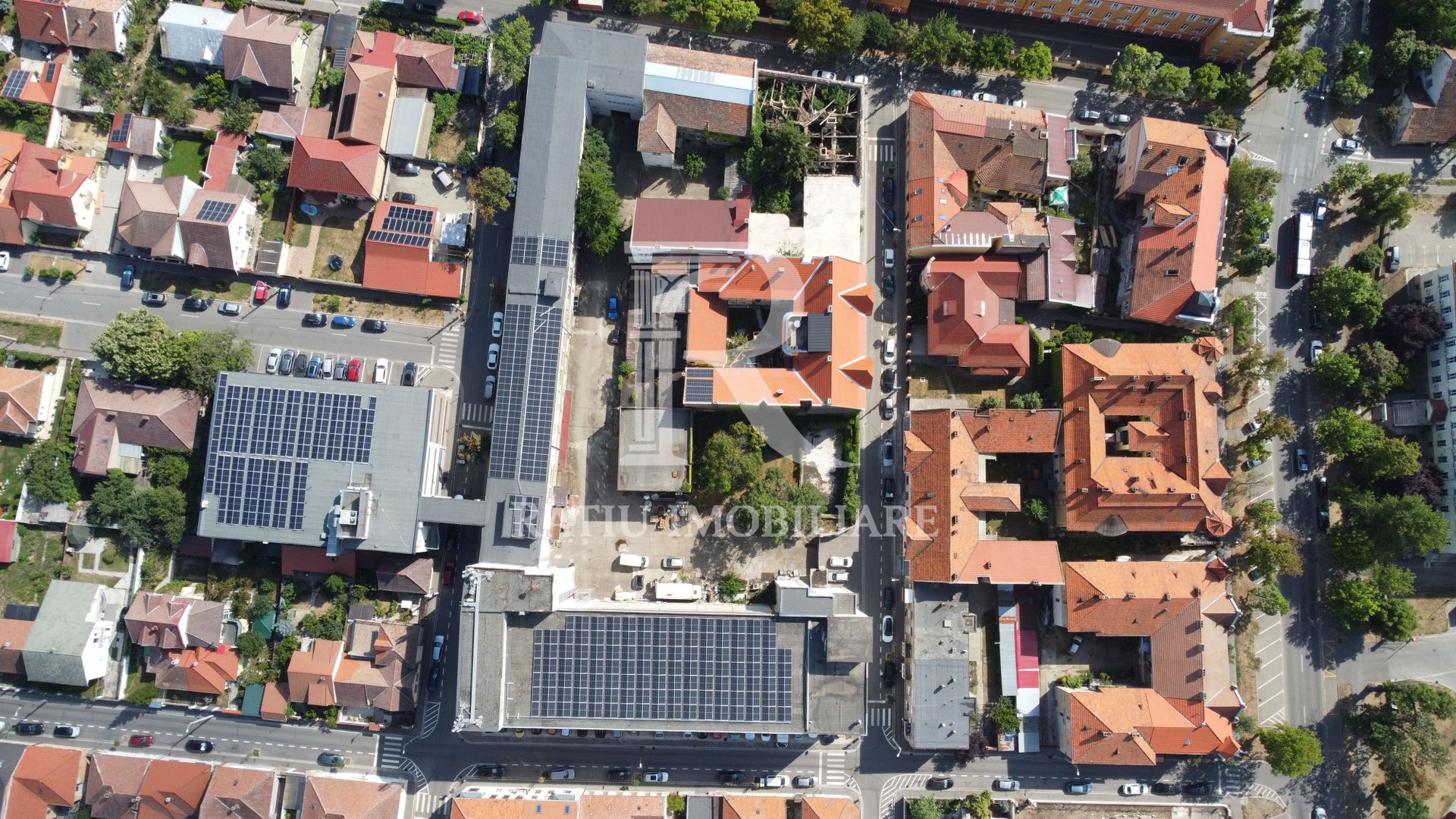 Prime Inner-City Redevelopment Asset | Oradea | 6,700 sqm - Poză 3