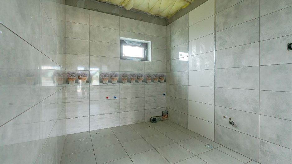 Casa individuala cu predare ''la cheie'' in Sanpetru - Poză 8