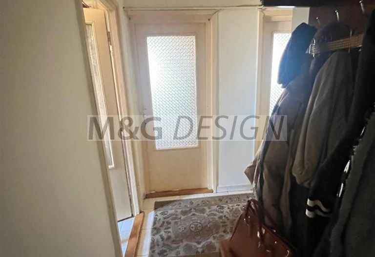 3 camere decomandat etaj 4/10 Dambovita centrala proprie - Poză 5