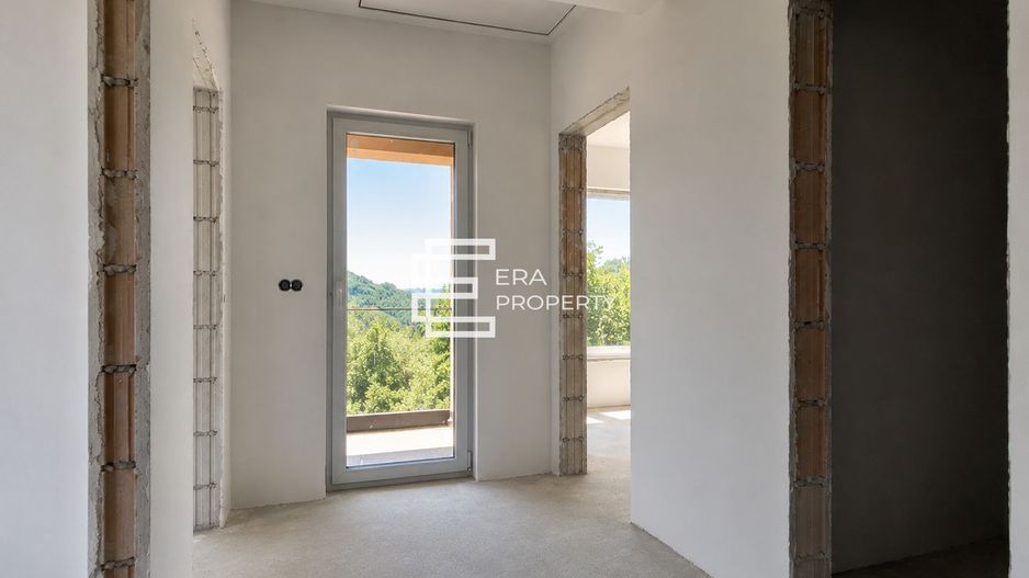 Duplex 4 camere -intabulat- teren 300 mp  -Locație Centrală, Sura Mică - Poză 5