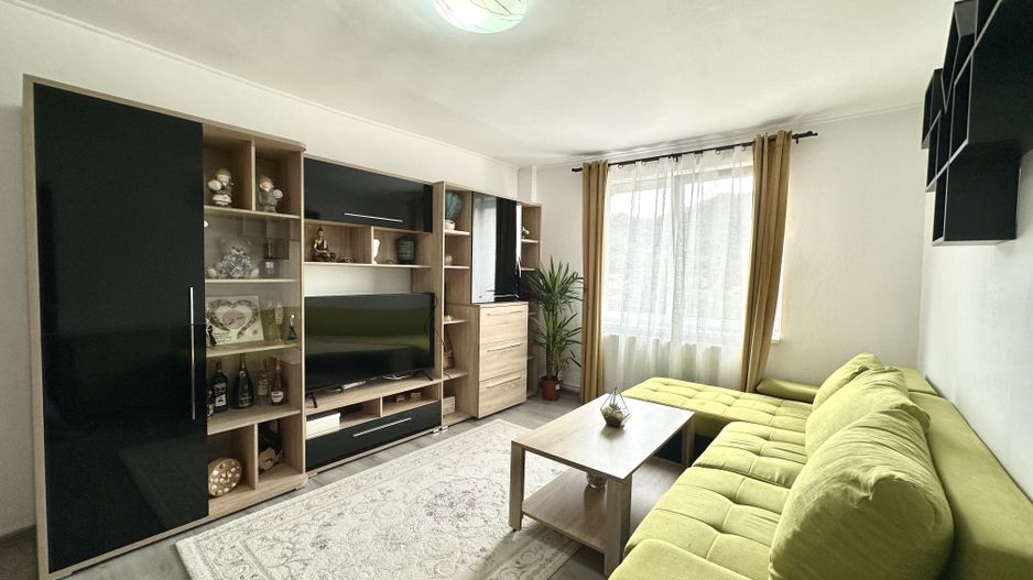 Vânzare apartament 3 camere mobilat,  parcare inclusă , Cartier Noua - Poză 1