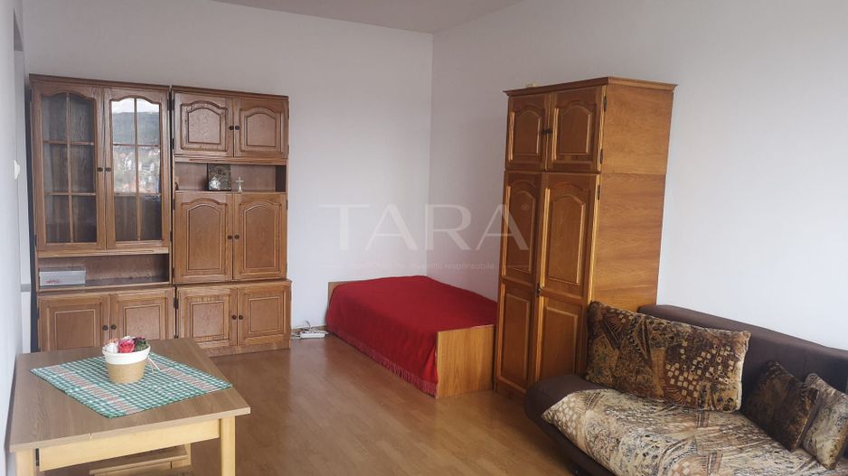 Apartament luminos cu vedere panoramică - Poză 3