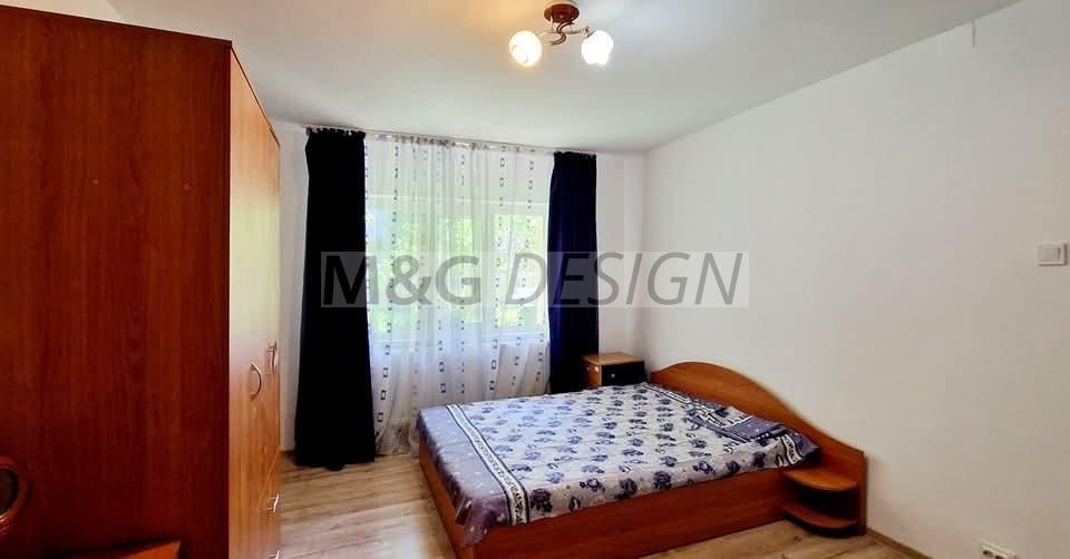 De vanzare apartament 1 camera decomandat CENTRALA parter - Poză 9
