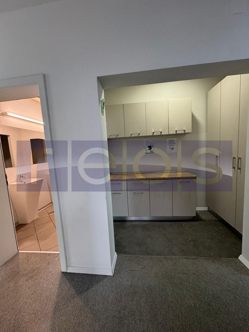 SPAȚIU BIROURI DE ÎNCHIRIAT IN ZONA PREMIUM + PARCARE + ROOFTOP - Poză 8