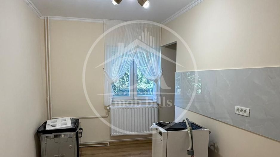 Apartament de închiriat cu 3 camere în zona  Nufarul, Oradea - Poză 5