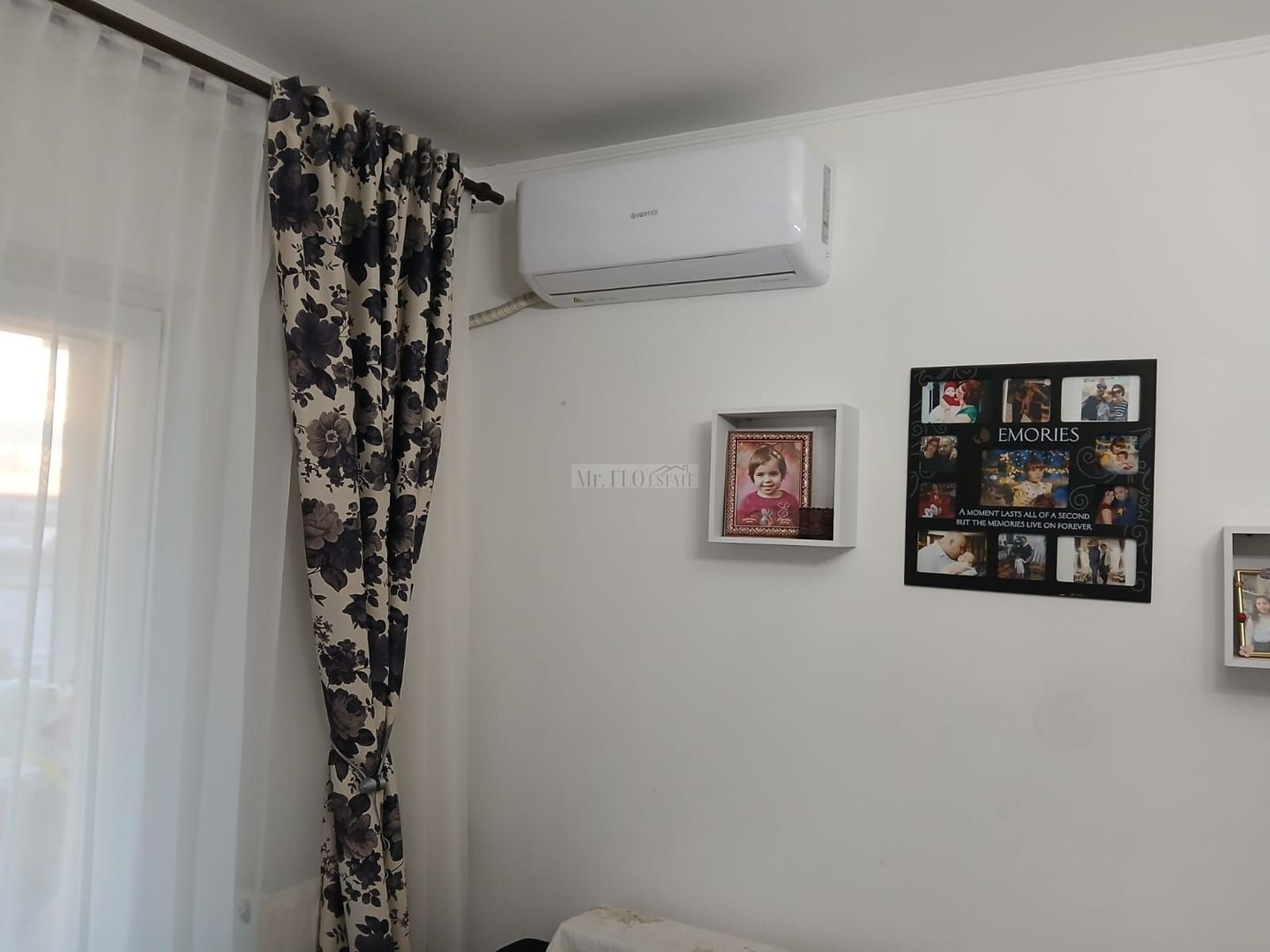 Apartament 2 camere cu 2 balcoane și pod – zona Torontalului - Poză 4