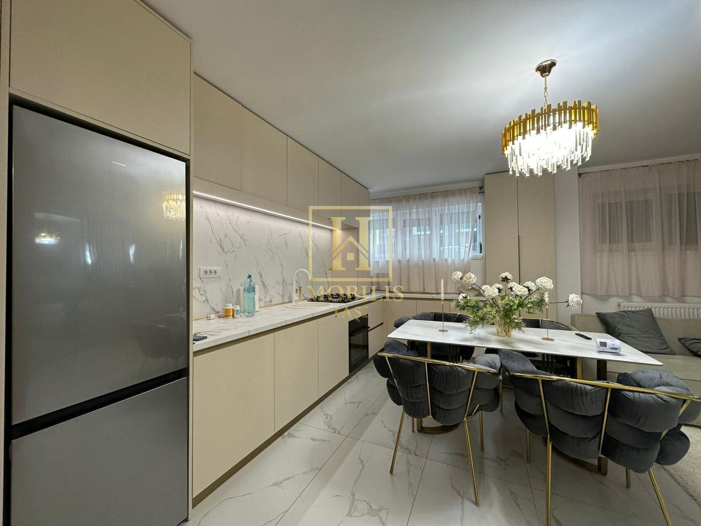 Apartament de Lux 2 camere 57 mp Bucium Visan 83500 euro - Poză 1