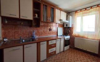 Apartament cu 3 camere, Ampoi 1 - Poză 2