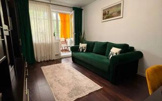 Apartament cu 3 camere / Etajul 3/ 64mp/ Podu Ros - Poză 2