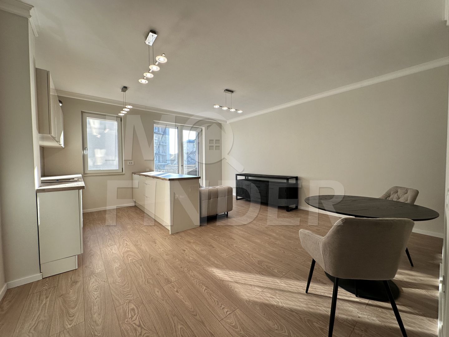 FARA COMISION - 2 camere 52 mp plus terasa zona VIVO - Poză 12