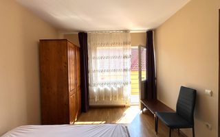 Apartament cu 3 camere, 2 băi și loc de parcare în curte – Turnișor - Poză 8