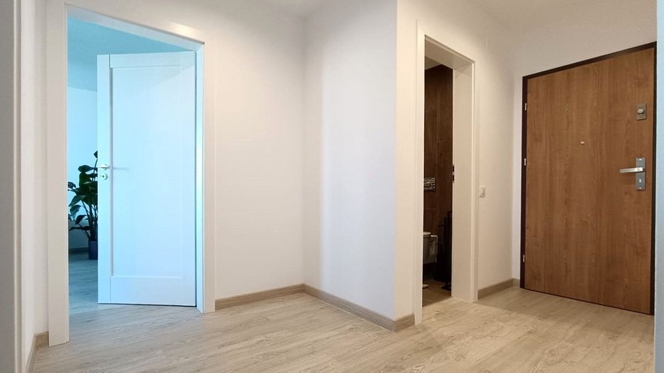 Apartament modern cu 2 camere și terasă generoasă Urban Plaza zona Carpaților - Poză 18
