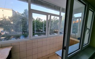 Apartament 3 camere decomandat, 70 mp, etaj 1/8, Bd. Socola – Podu Roș (zona Jumbo – Granit) - Poză 7