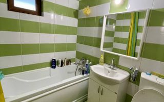 Apartament de 90 mp in Vila , la 5 minute de Kaufland Manastur. - Poză 6