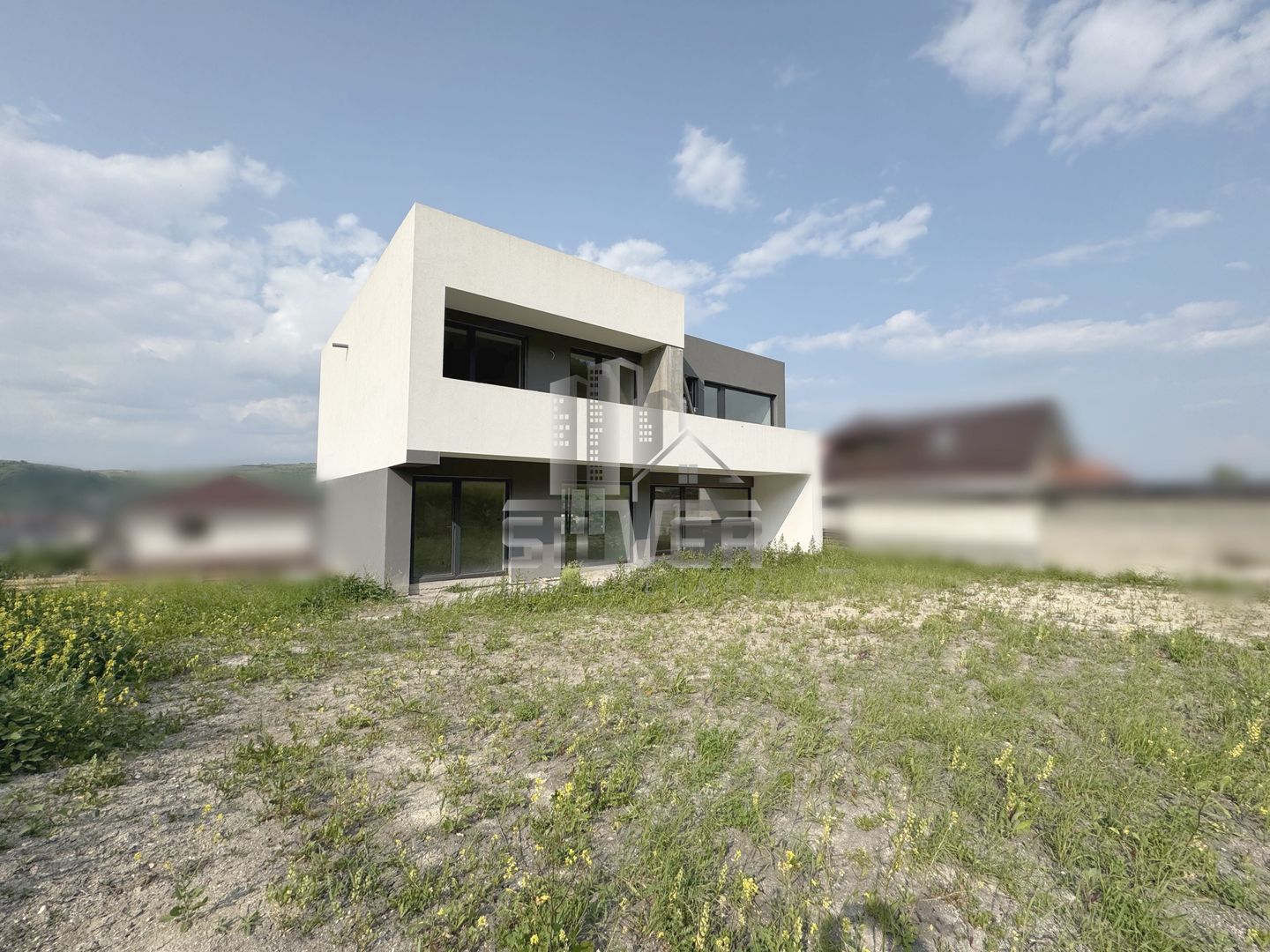 Casa exclusivista cu panorama deosebita! - Poză 2