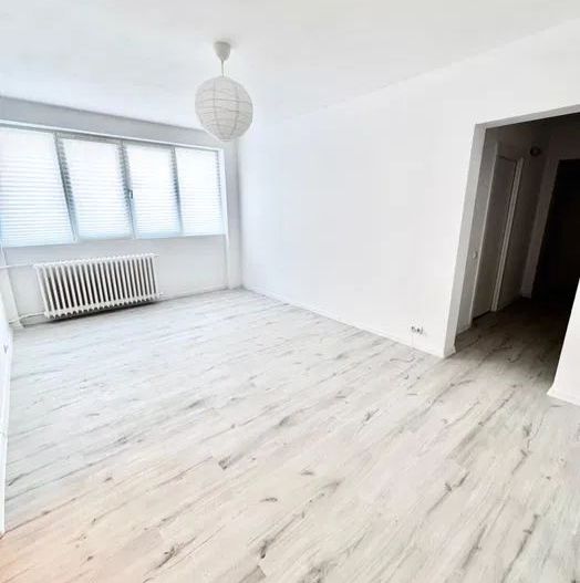 Apartament 3 camere  Metrou Titan/Parc IOR - Poză 1