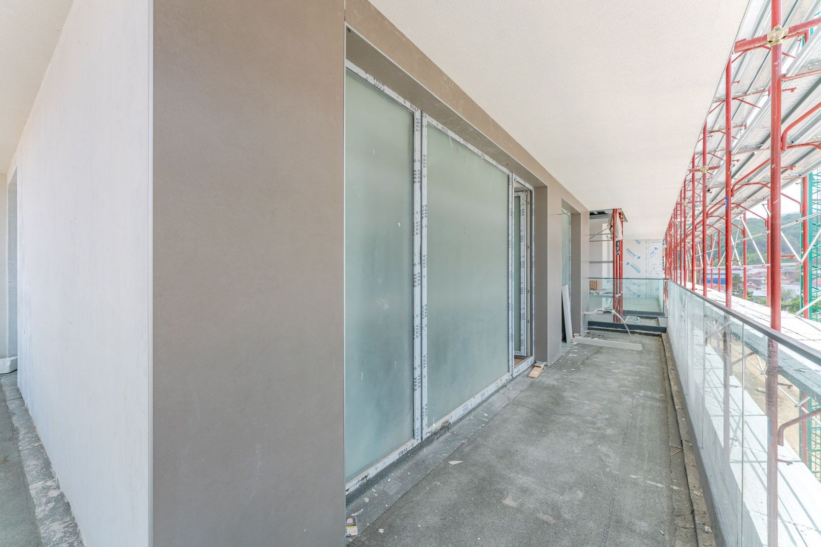 Apartament 2.5 Camere Sala Polivalentă | 59 mp Util + 18 mp Balcon - Poză 10