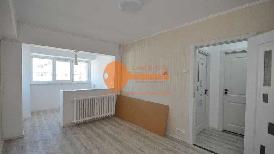 Apartament cu 3 camere in zona Pacii-Apusului - Poză 5