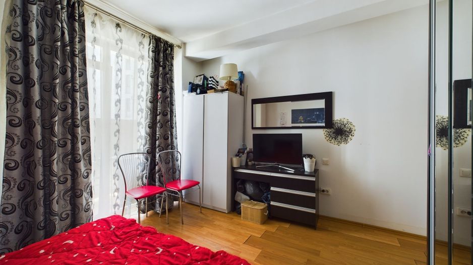 Apartament cu 2 camere, etaj 1, în zona Complex Studenţesc - Poză 7