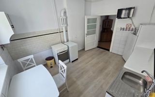 Apartament 4 camere 156 mpu zona Centrala Garaj Pivnita - Poză 2