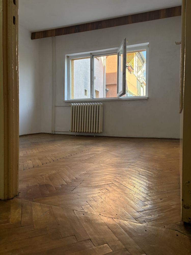 APARTAMENT SOARELUI -  2 camere - decomandat - Poză 5
