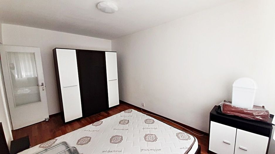 Brasov Centru, langa CEC, apartament 2 camere decomandat, 107000 euro - Poză 5