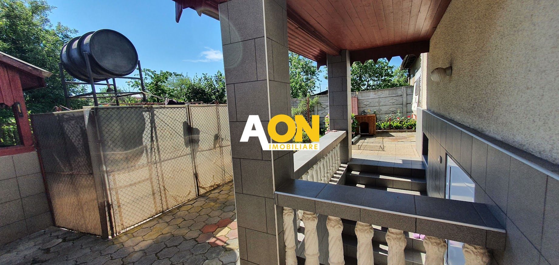 Casa cu 4 camere, garaj, teren 791 mp, zona Schit - Poză 4