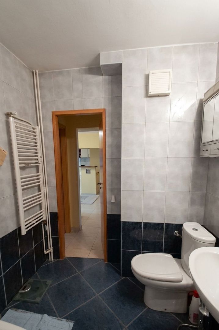 Închiriez Apartament cu 🏡 2 camere, Calea Moșilor, zonă centrală - Poză 7