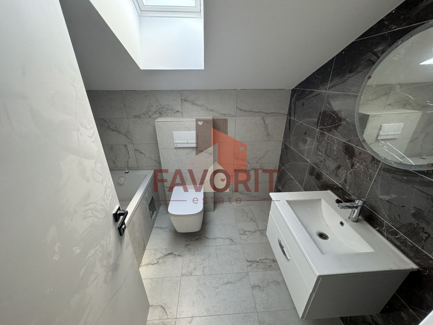 Apartament pe 2 nivele. Aproape de LIDL. Disponibil imediat - Poză 16