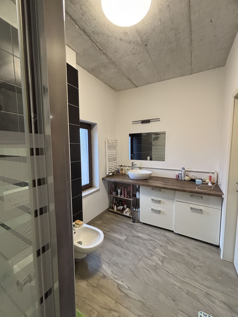 Lux și calitate în Dumbravita - Poză 13