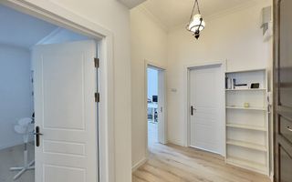 Apartament cu 3 camere Ultracentral - Poză 9