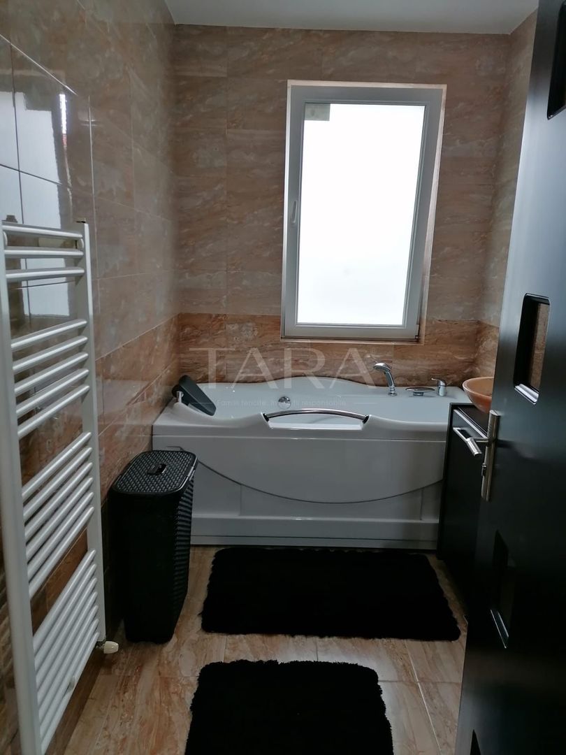 Apartament 3 Camere, central Zona Eroilor, Mobilat și Utilat. - Poză 14