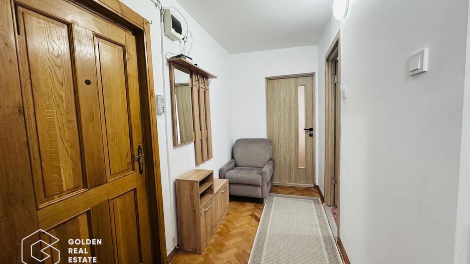 Apartament 2 camere,  zona Alfa, aproape de tramvai - Poză 4