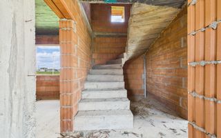 Casă la roșu, teren 600 mp, în Săcălaz - Poză 15