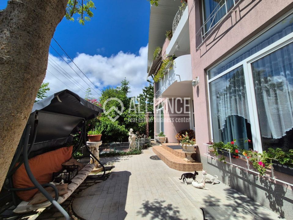 Eforie Nord (COD 02) - Pensiune 10 camere la doar 800 m de mare - Poză 3