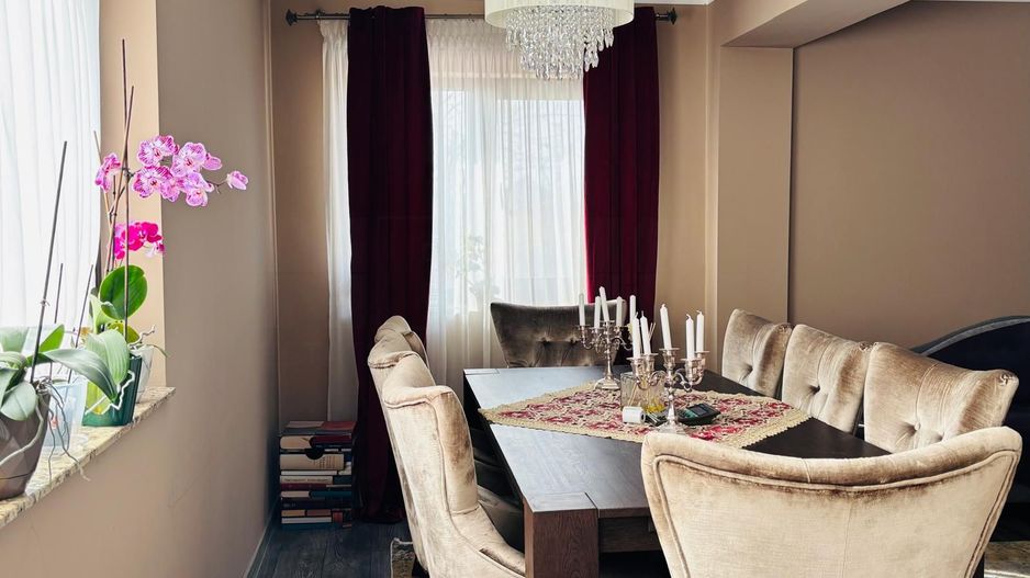 Vilă deosebită în Șcheia I 240 mp utili I teren 1000 mp I 295.000 € - Poză 2