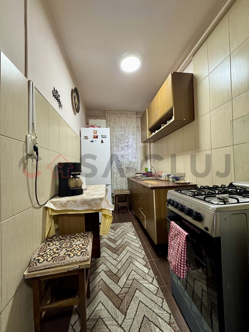 Apartament 2 camere, etaj 2 zona Clăbucet! - Poză 5