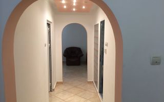 Închiriez apartament 2 camere – 8 min de metrou Dristor - Poză 1