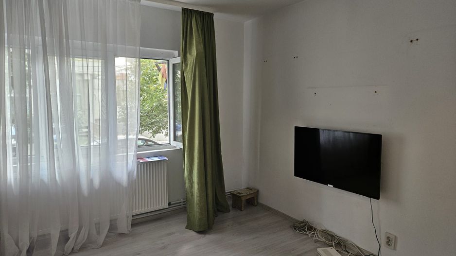 Apartament parter Judecatorie Topoloveni - Poză 14