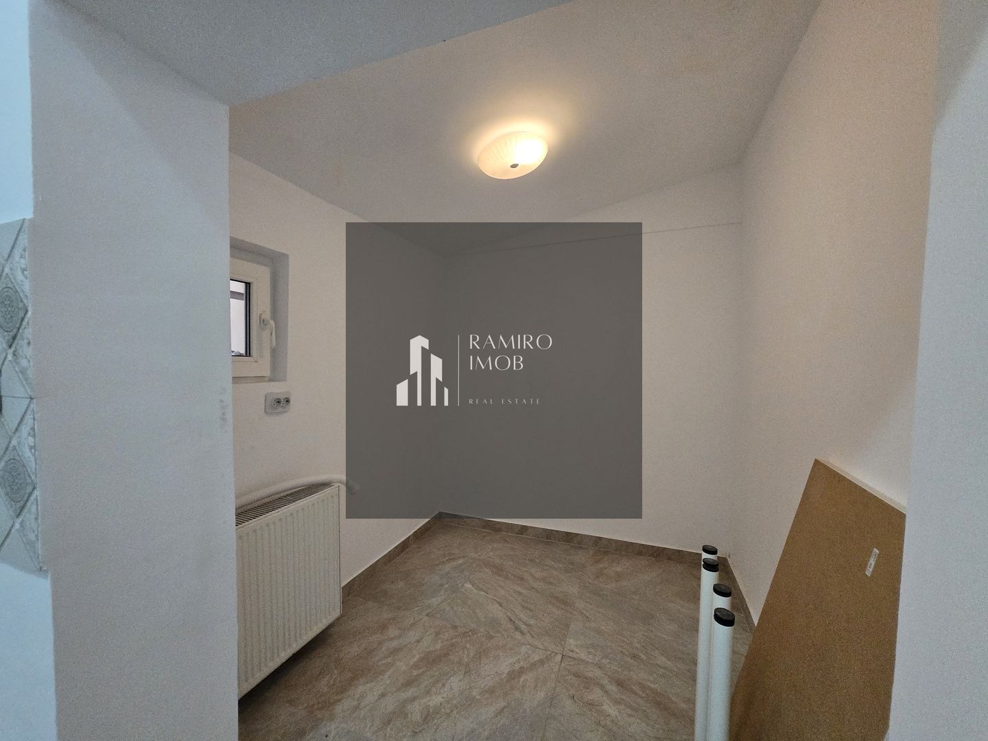 Casa renovata 105mp utili si curte libera 45mp -Eroii Revolutiei - Poză 10