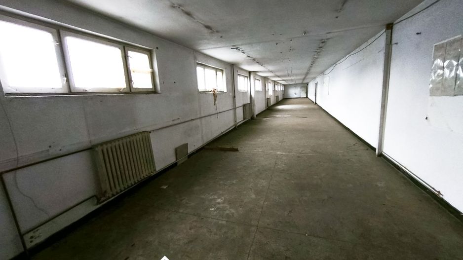 Cladire P+2  1000 mp utili 700 mp teren Semicentral - Poză 5