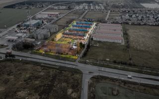 Teren intravilan la șoseaua principală Grădiște - Poză 2