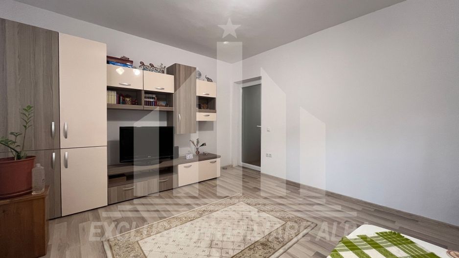 Apartament 2 camere de vanzare zona Cetate-Spital - Poză 1