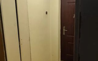 Garsoniera Gorjului-Bloc mixt(200 m metrou-1979) - Poză 4