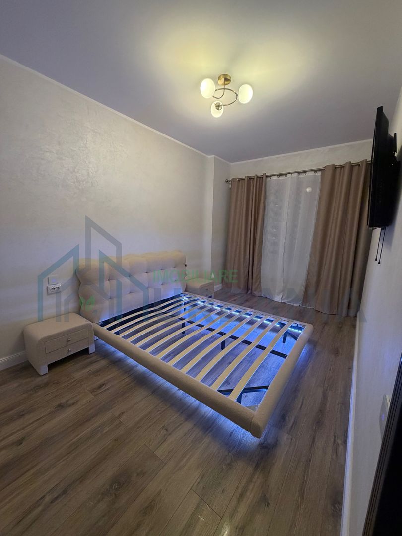 Prima închiriere apartament 2 camere | Royal Town Copou | Parcare - Poză 2