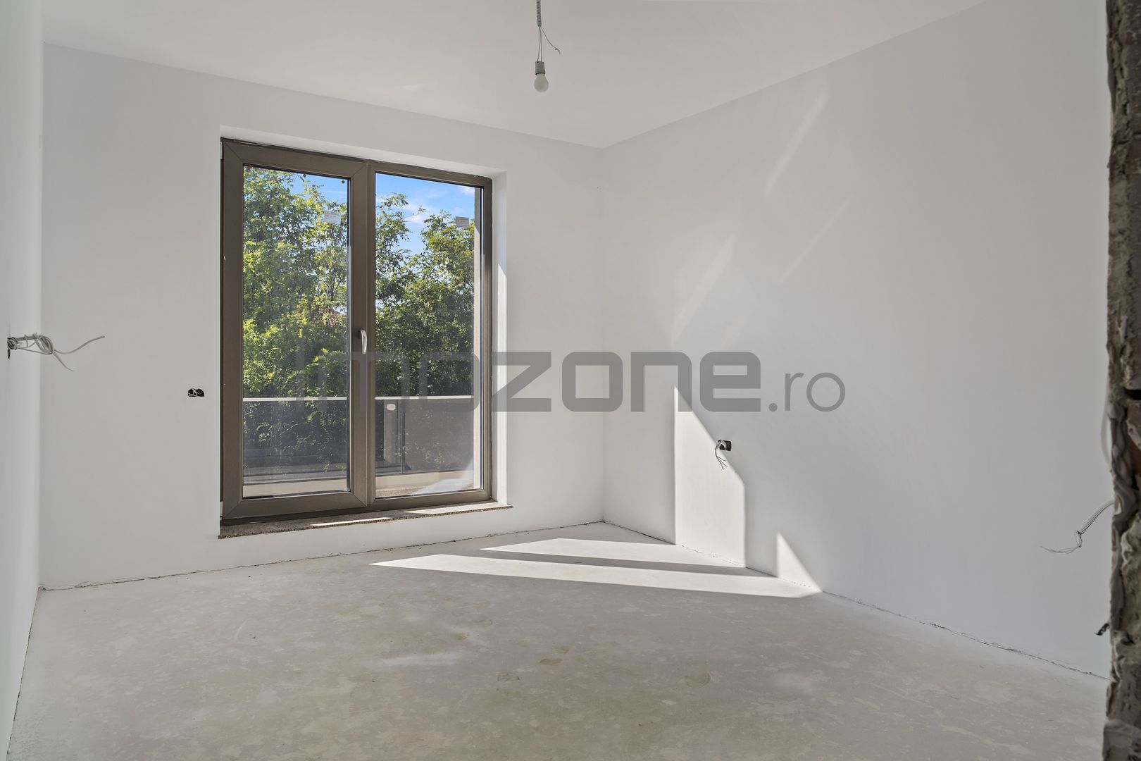 De Vanzare | Casa Spatioasa | Curte Generoasa | Finisaje la alegere | 142 mp - Poză 30