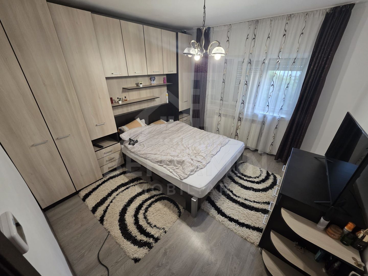 2 camere - etaj 2 - 55mp - centrala termica - investitie - Craiovita - Poză 3