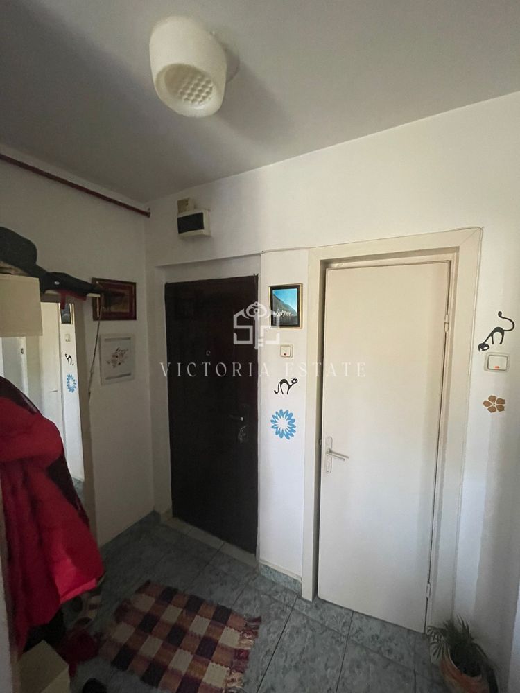 Vanzare Apartamnet 2 camere - Poză 4
