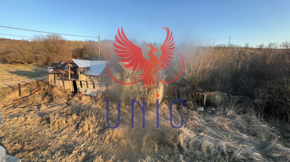 Conac Simnicul de sus Sat Cornet - Poză 7